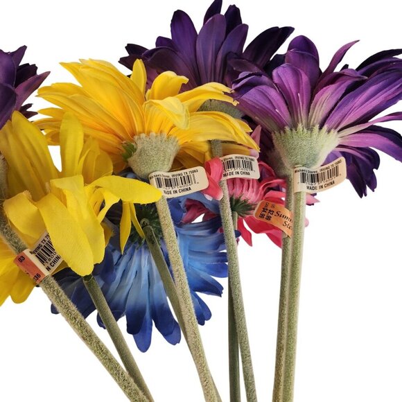 Artificial Gerbera Daisy Flower Stems In Yellow, Purple, Pink, Blue Wreath Arran - Picture 7 of 10
